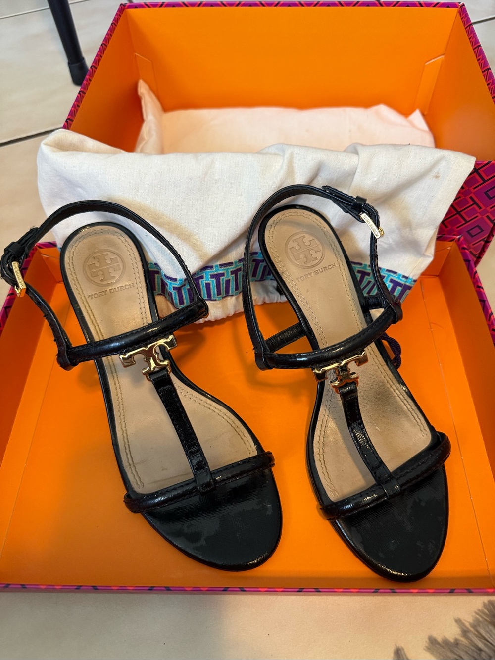 Nordstrom Black Patent Leather T-Strap Sandals with Gold Accent